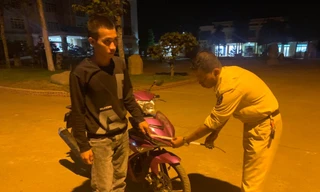 Tìm kẻ tông bé gái 10 tuổi chấn thương sọ não rồi bỏ trốn 