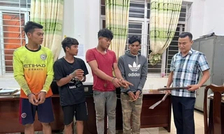 Vụ đập phá xe khách ở Đắk Lắk: Lý do nhậu say