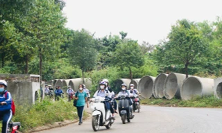 Đắk Lắk: Doanh nghiệp nhiều năm chiếm dụng vỉa hè nhưng không bị phạt