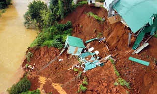 Sạt lở nghiêm trọng ở đường tránh thành phố Gia Nghĩa