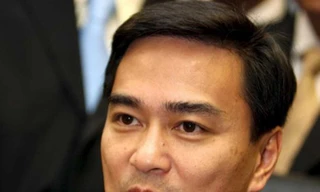 Thủ tướng Thái Lan vượt qua cuộc bỏ phiếu bất tín nhiệm