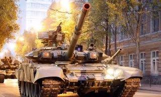 Nga hiện đại hóa tăng T-72, T-90