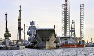 Nga sẽ đóng tàu sân bay hạt nhân