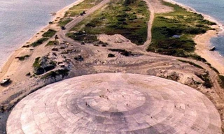 Khu hầm mộ hạt nhân trên quần đảo Marshall