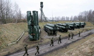Hệ thống phòng không S-400 Nga có phải là 'hổ giấy'?