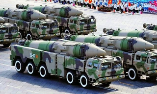 Sát thủ tàu sân bay DF-21 của Trung Quốc