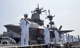 Tàu Mỹ mang nhiều tiêm kích F-35 vào biển Đông tập trận