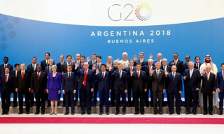 Lãnh đạo G-20 chụp ảnh chung (Reuters)