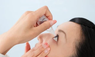 Bí quyết chăm sóc mắt trong mùa nóng