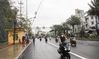 Núi Bà Hỏa được phủ lưới thép chống sạt lở