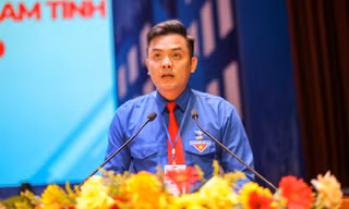 Anh Phạm Hồng Hiệp làm Chủ tịch Hội LHTN Việt Nam tỉnh Bình Định khóa VIII
