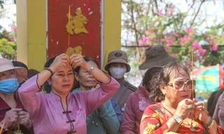 Lắp camera giám sát tại điểm tiếp nhận, kiểm đếm tiền công đức