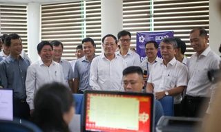 Ngày ‘đặc biệt’ ở Bình Định: Lãnh đạo tỉnh đến từng xã, phường mới để giám sát