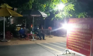 Chốt kiểm tra dịch COVID-19 trên địa bàn Hoài Ân. Ảnh: A.V