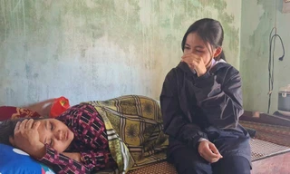 Nữ sinh 'bom hàng' và câu chuyện xúc động phía sau