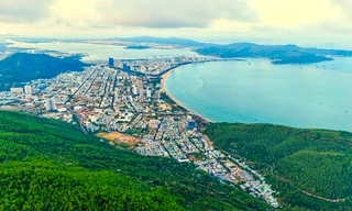 Phát hiện nơi ngắm trọn phố biển Quy Nhơn ‘thức giấc’