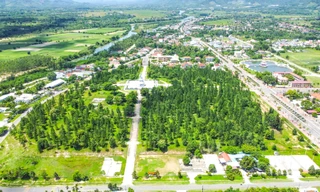 Cựu Bí thư huyện ở Bình Định không chịu trả sổ đỏ đất được cấp sai