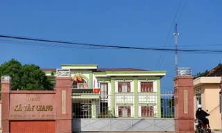 Đề nghị báo cáo vụ hỗ trợ 4 lạng gạo cho người nghèo ở Bình Định