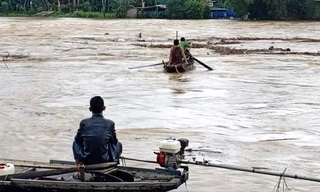 Tìm người phụ nữ rơi xuống hồ khi đi lấy củi ở Bình Định
