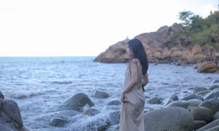 Nhiều người tìm đến 'bãi tắm Hoàng Hậu' 