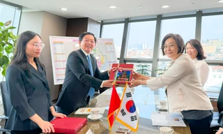 Bình Định ký ghi nhớ với Hiệp hội Doanh nhân và đầu tư Việt Nam - Hàn Quốc