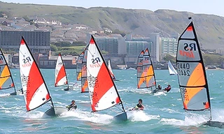 Nhiều VĐV chuyên nghiệp từ 10 quốc gia dự Giải thuyền buồm Quốc tế tại Quy Nhơn