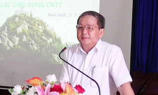 Phó Cục trưởng cục thuế Bình Định đi đánh gold giữa mùa dịch bị miễn nhiệm.