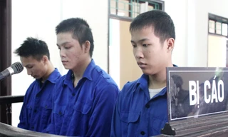 'Xin giảm án cho kẻ giết con mình, tôi cũng đau lắm'