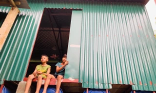 Độc đáo những ngôi nhà phao chống lũ ở Hà Tĩnh