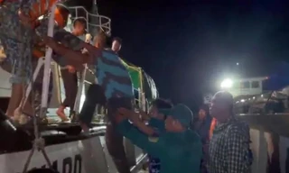 Tìm thấy ba thi thể thuyền viên trong khoang tàu sau tai nạn