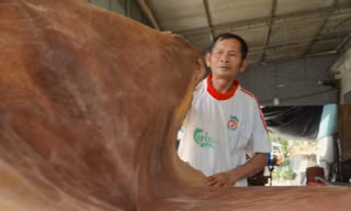 Làng nghề làm trống trăm năm tuổi