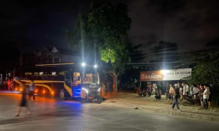 Đối đầu xe khách, hai thanh niên tử vong