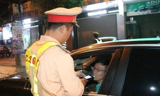 Vi phạm nồng độ cồn, nam tài xế bị phạt 35 triệu đồng