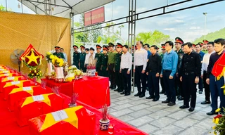 Truy điệu, an táng 11 hài cốt liệt sĩ hy sinh trên nước bạn Lào