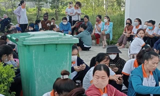 Lý do 300 công nhân may nhất quyết không vào xưởng làm việc 