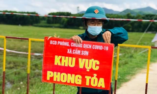 Nhiều huyện, thị ở Nghệ An áp dụng Chỉ thị 19; thôn cuối cùng ở Hà Tĩnh dỡ chốt phong toả