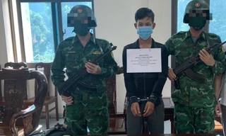 Cắt rừng mang ma tuý từ Lào về Việt Nam bán kiếm lời