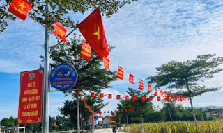 Những nẻo đường Hà Tĩnh rực đỏ cờ hoa ngày Quốc khánh