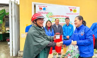 Đổi rác lấy quà, lan tỏa lối sống xanh