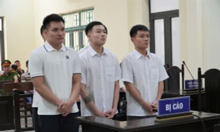 Tuyên án 5 cầu thủ sử dụng ma tuý cùng 5 cô gái trong khách sạn