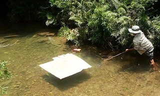 Đi hái sim rồi rủ nhau xuống khe để tắm, 3 học sinh Hà Tĩnh tử vong