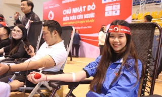 Vượt hàng chục km trong mưa lạnh đến hiến máu ở Hà Tĩnh