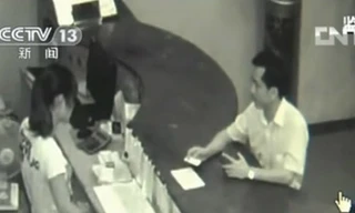 Hiệu trưởng đi tù vì quan hệ với nữ sinh