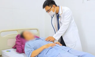 Cứu sống nữ bệnh nhân chết lâm sàng vì bệnh lý nguy hiểm