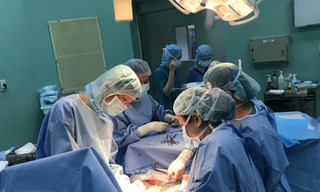 Mẹ con sản phụ thoát khỏi nguy cơ đột tử vì tăng áp phổi