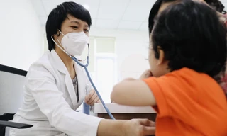 Hiếm gặp, bệnh nhi mắc cùng lúc Hội chứng do hậu COVID-19 và sốt xuất huyết