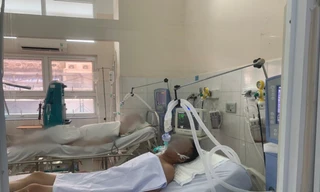 Nhiều người tử vong vì uống phải rượu làm từ cồn công nghiệp