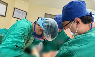 Nam thanh niên tìm được tinh hoàn 'đi lạc' suốt 31 năm