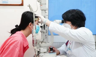 Thông tin mới nhất vụ thiếu nữ mù mắt sau tiêm filler tại tiệm cắt tóc, gội đầu