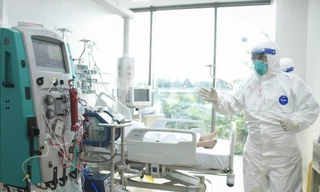 Bệnh nhân COVID-19 vượt qua cửa tử khi 'bão Cytokine' tấn công